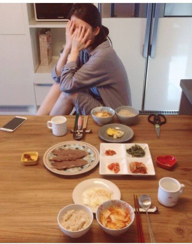 아이유가 설리에게 차려줬던 밥상 | 인스티즈