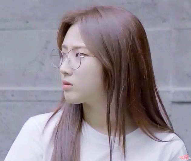 이달의소녀 하슬.gif | 인스티즈