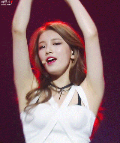 주관적인 아이돌 겨드랑이 원탑.gif | 인스티즈