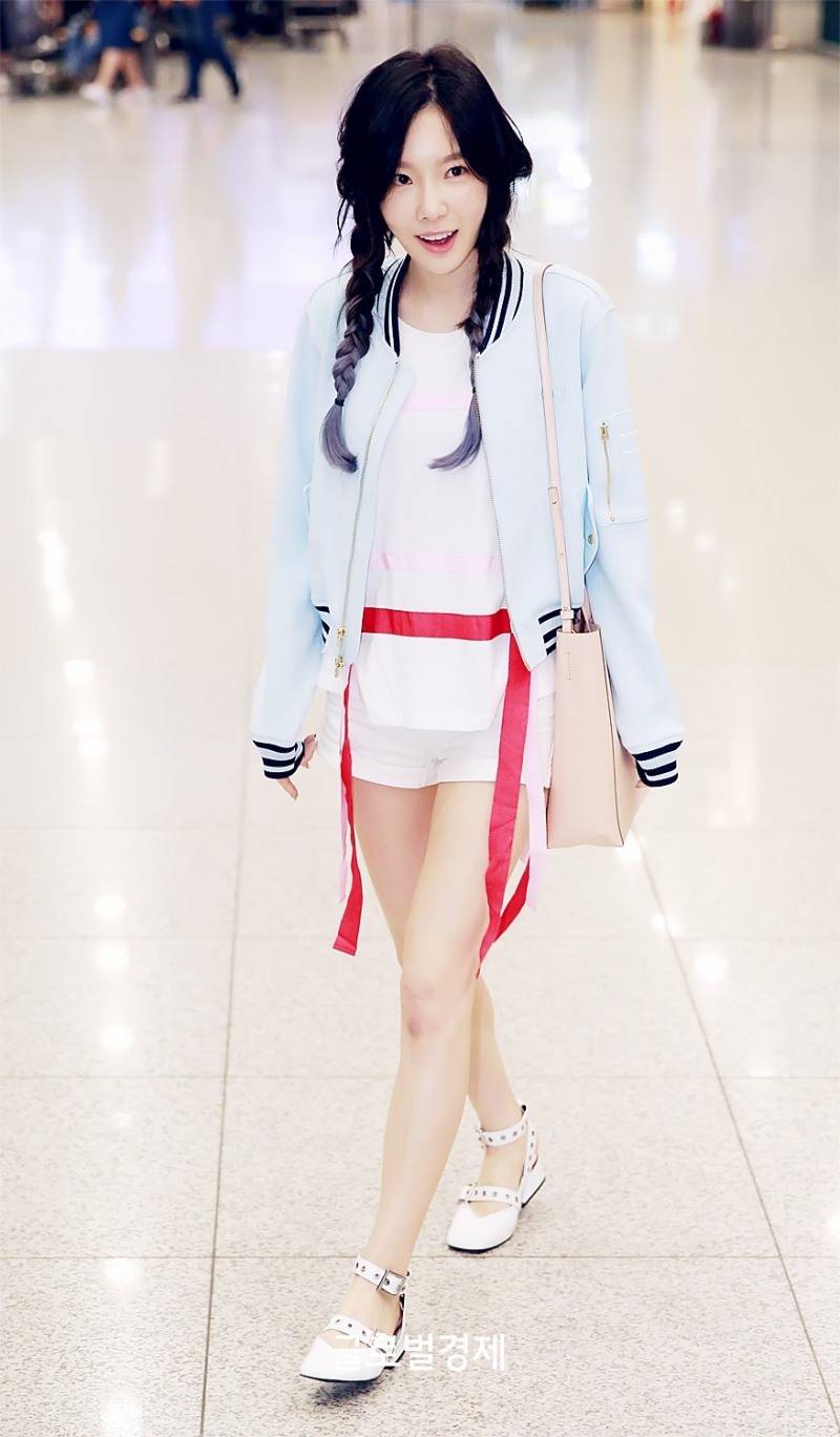 오늘자 홍콩 현지 신문에 나온 태연 .jpg | 인스티즈