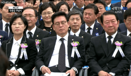 정우택(자유한국당)...."文대통령 시정연설... impact가 없다" | 인스티즈