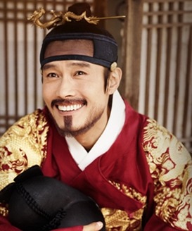 이 떡을 깨물어 잇자국의 숫자가 많은 사람이 왕이 되도록 합시다 | 인스티즈