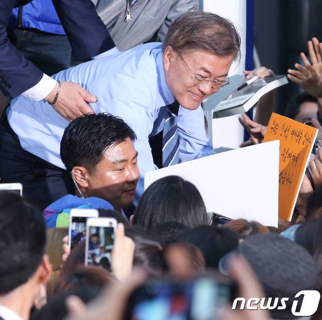 [문재인] 문재인 의정부 집중유세 현장 기사사진 | 인스티즈