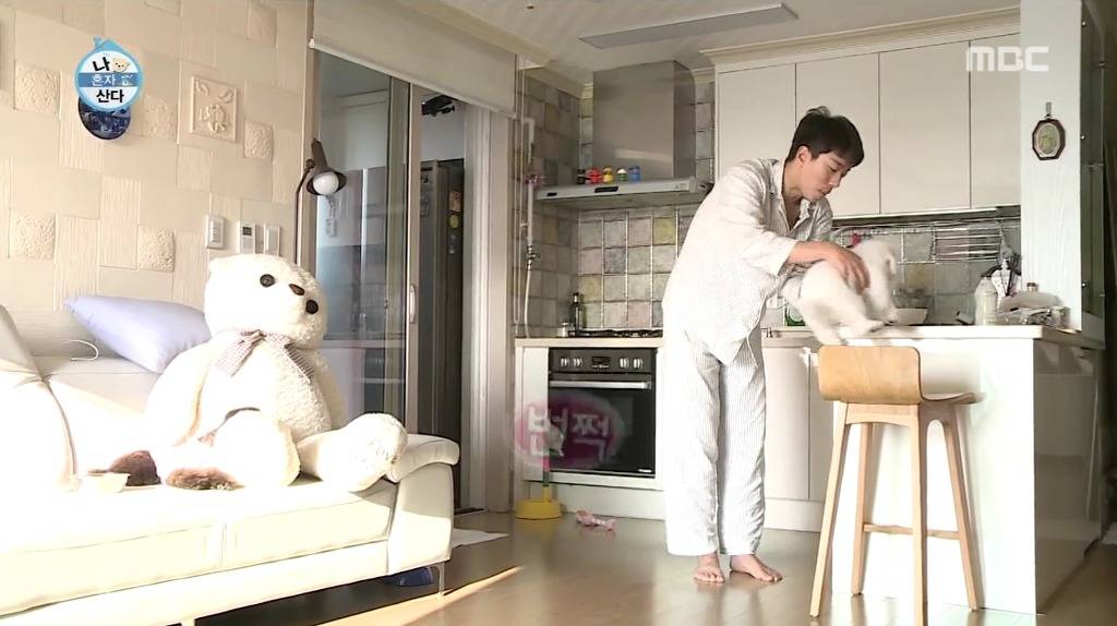 나혼자산다 윤현민편 꼬봉이 캡처(feat.올블랙) | 인스티즈