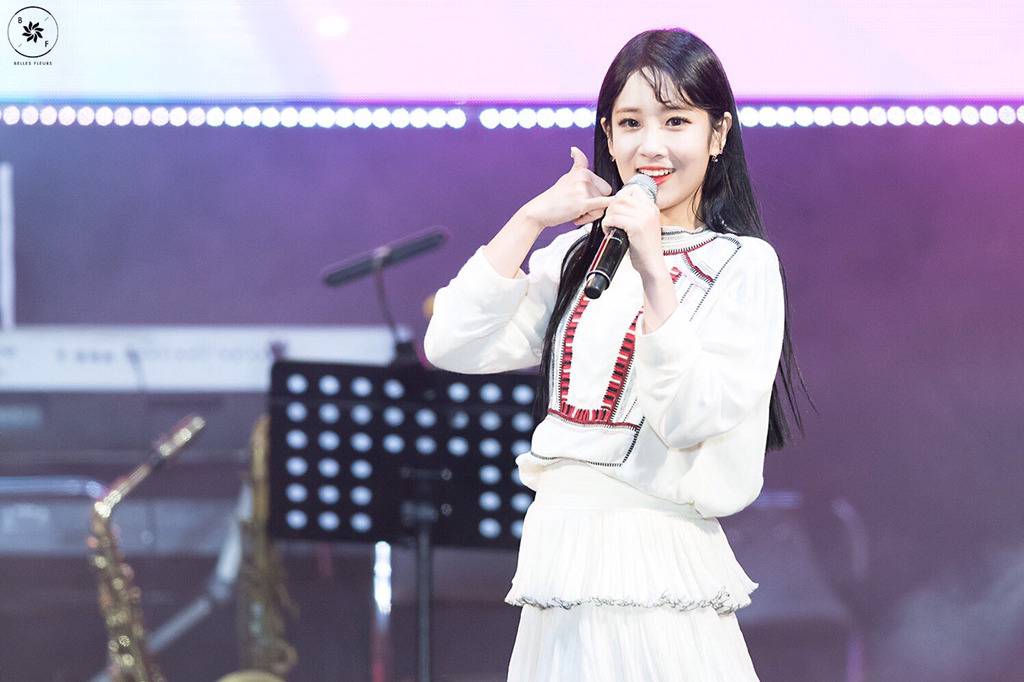 [러블리즈] 아침부터 조금 쌀쌀한 날씨인 것 같아서 지애 | 인스티즈