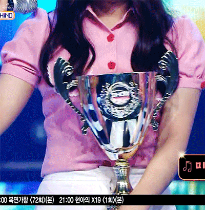 걍 태생부터 짱귀인듯한 여자친구 엄지 움짤모음 .gif | 인스티즈