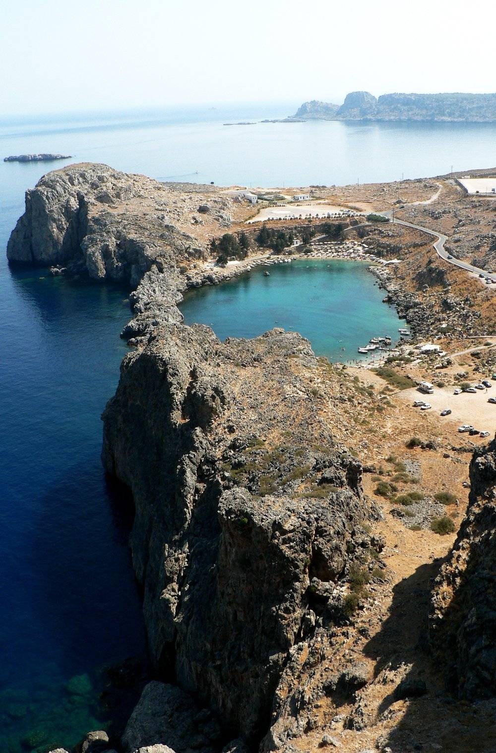 소소하게 아름다운 결혼식장으로 인기있는 그리스 한 섬의 작은 교회.jpg | 인스티즈