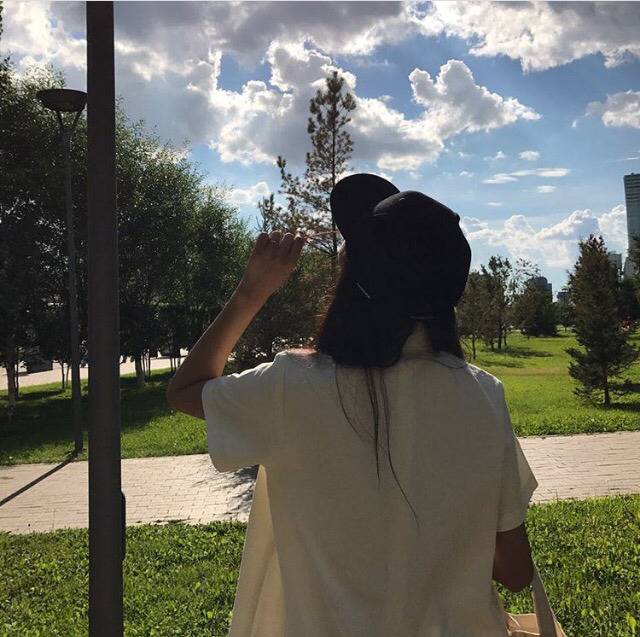 7/19 카자흐스탄에 간 설현.insta | 인스티즈