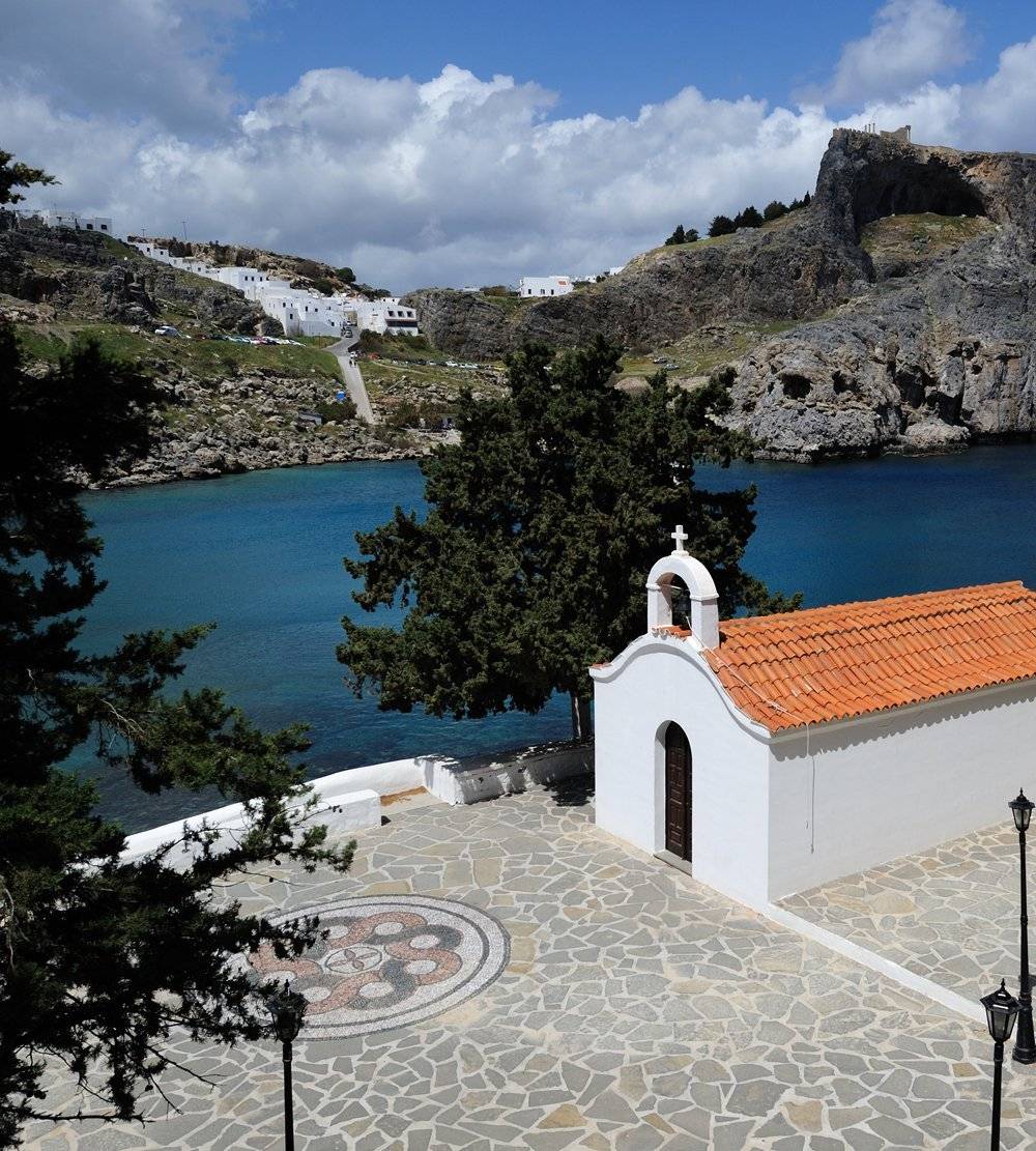 소소하게 아름다운 결혼식장으로 인기있는 그리스 한 섬의 작은 교회.jpg | 인스티즈