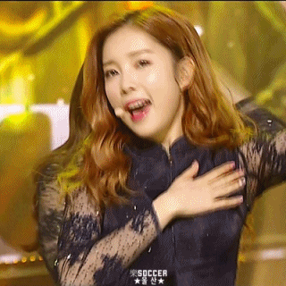 170205 인기가요 에이프릴.gif (데이터주의) | 인스티즈