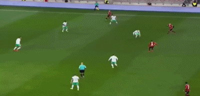 아프리카의 사비 에르난데스 gif | 인스티즈