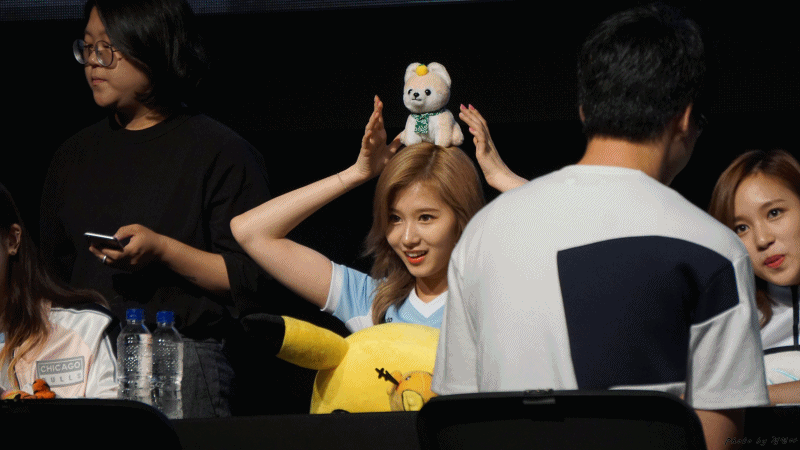 챙겨주고 싶은 사나 | 인스티즈