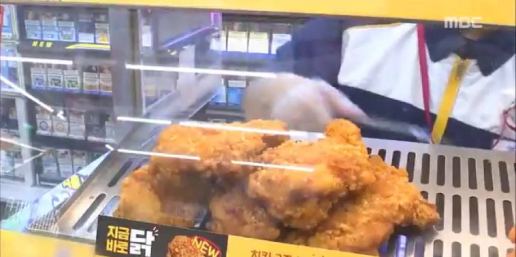 급기야 즉석에서 요리까지 해주는 편의점 도시락의 진화.jpg | 인스티즈