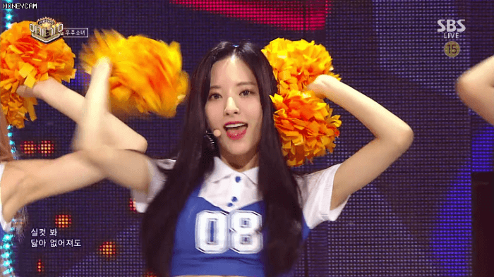 오늘자 인기가요 우주소녀 보나& 루다 | 인스티즈