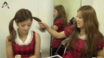 손나은이 갖고노는 장난감 | 인스티즈