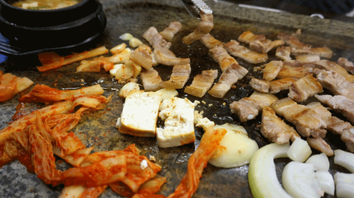 삼겹살.gif | 인스티즈