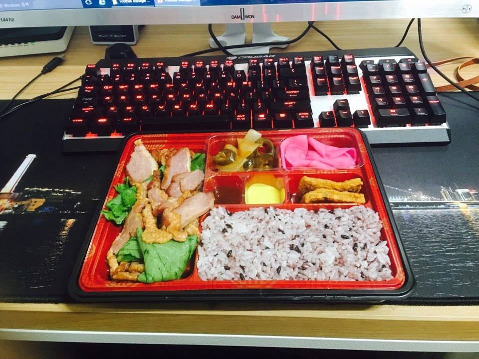 CU 오리고기 도시락 | 인스티즈