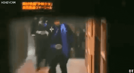 일본 몰래카메라 - 물에 빠뜨리기.gif | 인스티즈