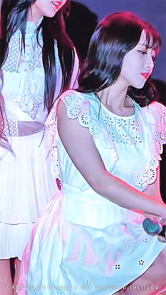 [러블리즈] 퇴근하고 학교에 가야해서 지애 | 인스티즈