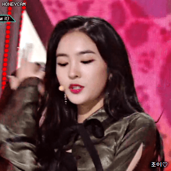 171117 뮤직뱅크 소나무 나현.gif | 인스티즈