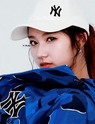 트와이스 사나 윙크짤 | 인스티즈