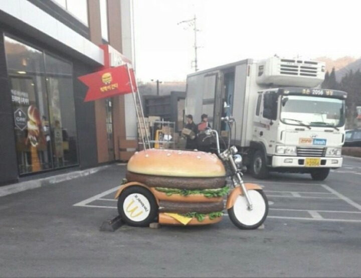 곧 한국에 도입된다는 맥도날드 오토바이.jpg | 인스티즈
