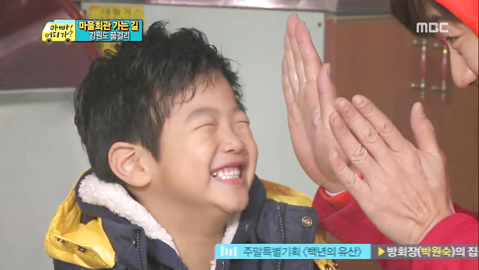 아빠어디가 10준수랑 어릴때 과거사진까지 짱똑인 남자배우 | 인스티즈