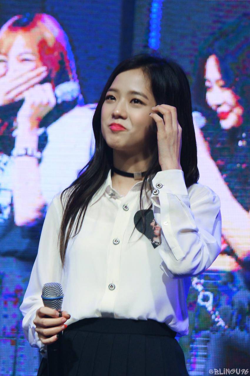 블랙핑크의 맏언니를 담당하는 지수 | 인스티즈