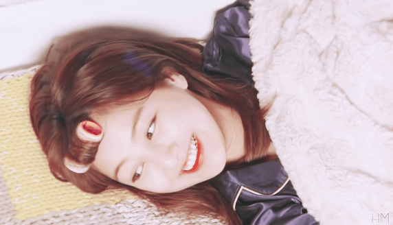 트와이스 지효 눕방 | 인스티즈