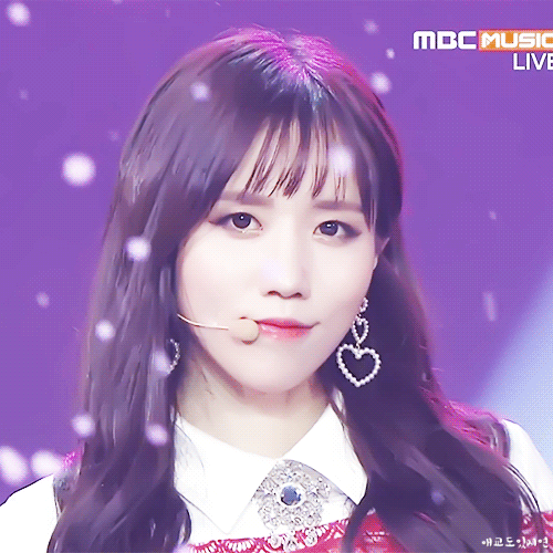 [러블리즈] 서점에 책 사러 가는길이라 명은이 | 인스티즈