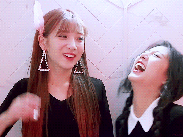  700번째 글이라서 지애 | 인스티즈