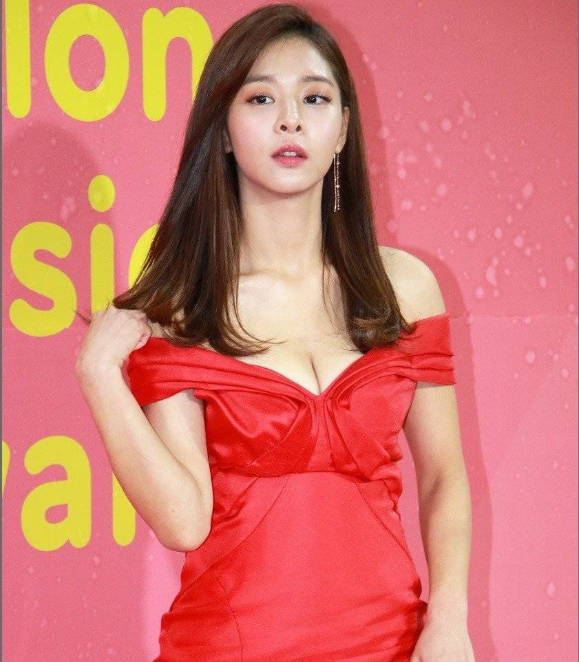 설인아 (96.01.03 & 167cm) - 2017 Melon Music Awards | 인스티즈