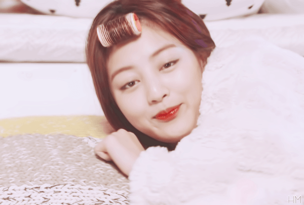 트와이스 지효 눕방 | 인스티즈