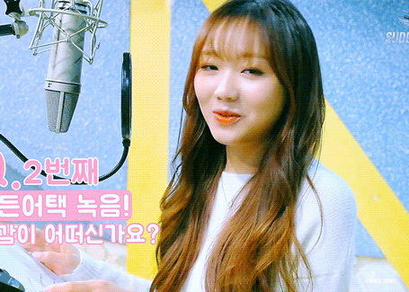 [러블리즈] 카페 명함을 선물 받아서 수정이 | 인스티즈