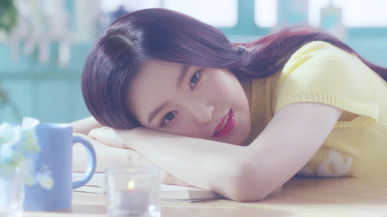 신발 모델 아이린.gif | 인스티즈