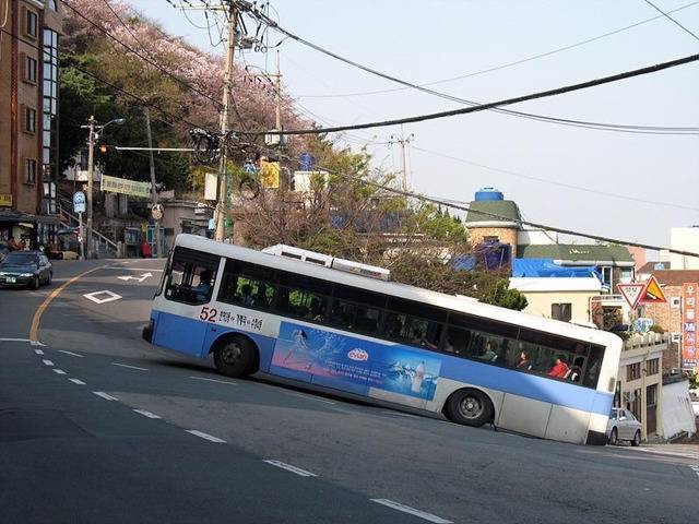 타 지역 사람들이 차 가지고 놀러왔을 때 대부분 어려워하는 도시 | 인스티즈