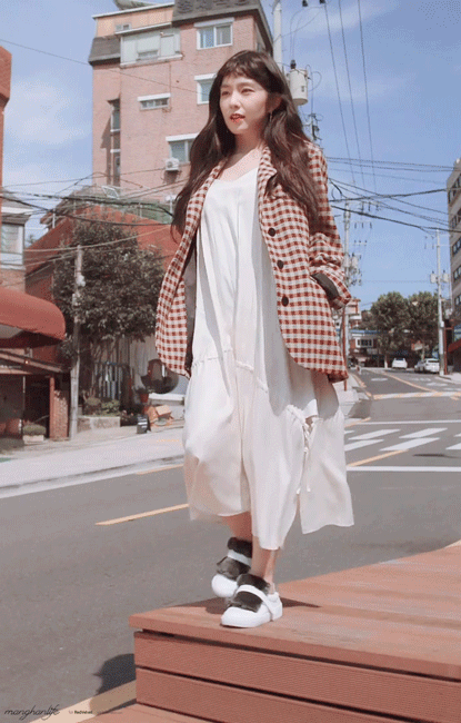 신발 모델 아이린.gif | 인스티즈