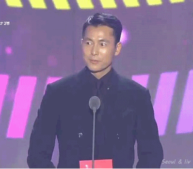 멜론뮤직어워드 정우성 gif | 인스티즈