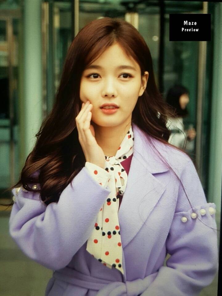 김유정 사랑니 빼고 얼굴 붓기 차이 | 인스티즈