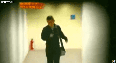 일본 몰래카메라 - 물에 빠뜨리기.gif | 인스티즈