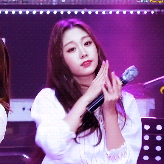 [러블리즈] 보고서를 다 쓰고 먹는 호두과자는 꿀맛이라서 지수 | 인스티즈