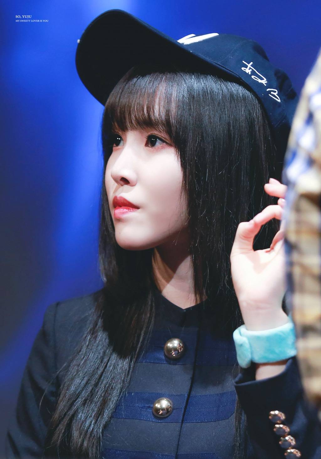 [여자친구] 생일날 일하는게 썩 좋은 일은 아니라서 유주 | 인스티즈