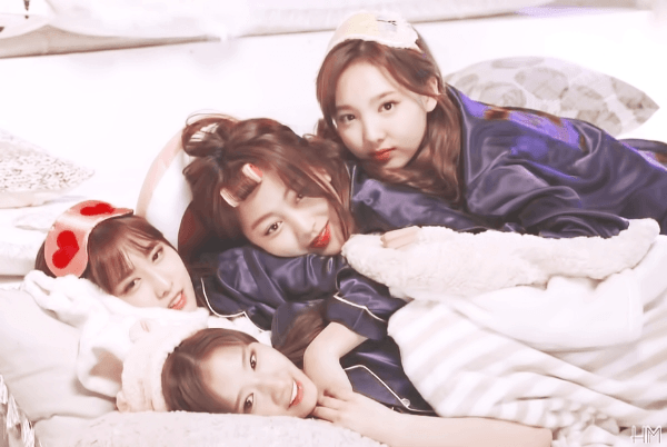 트와이스 지효 눕방 | 인스티즈