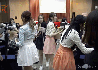 개량 한복 입은 프리스틴 gif | 인스티즈