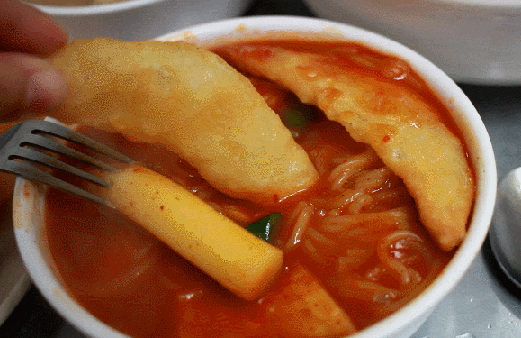 [선호하는떡볶이] 즉석떡볶이 vs 학교앞 (시장,분식) 떡볶이 | 인스티즈