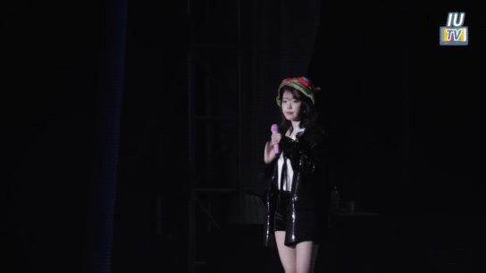 아이유 광주 콘서트 움짤 | 인스티즈