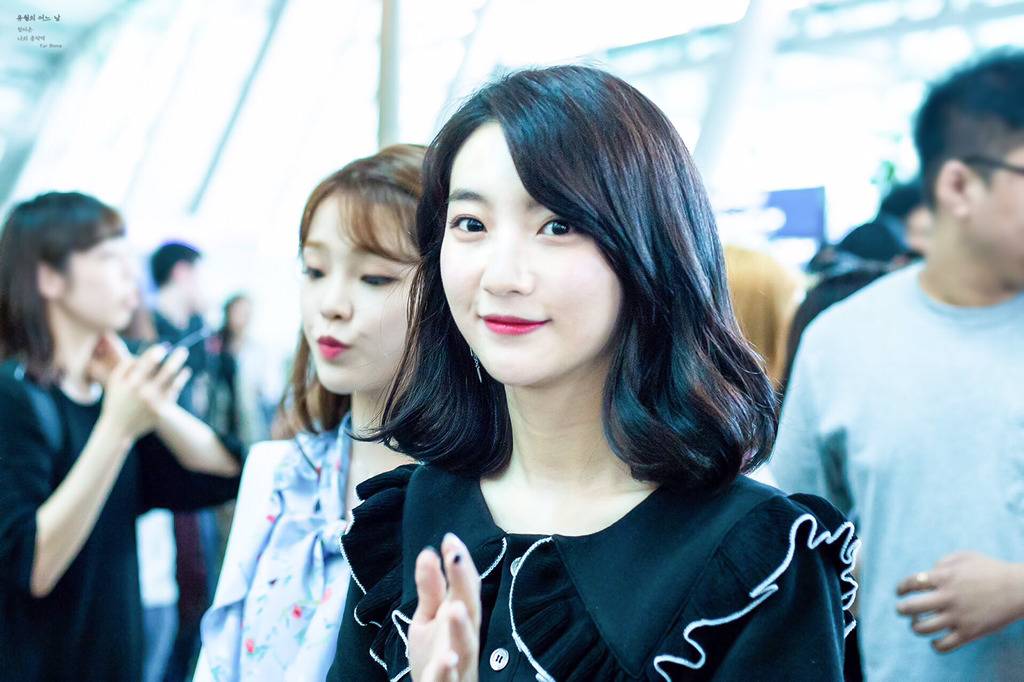 [오마이걸] 선선한 바람이 불어와서 비니 | 인스티즈