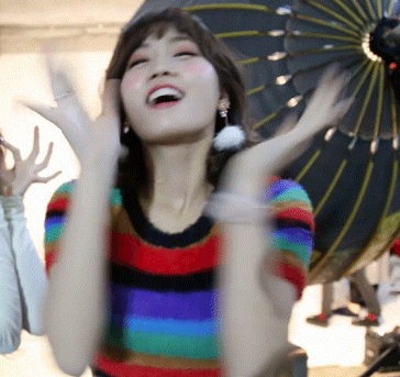 Heart Shaker 비하인드 모모 | 인스티즈