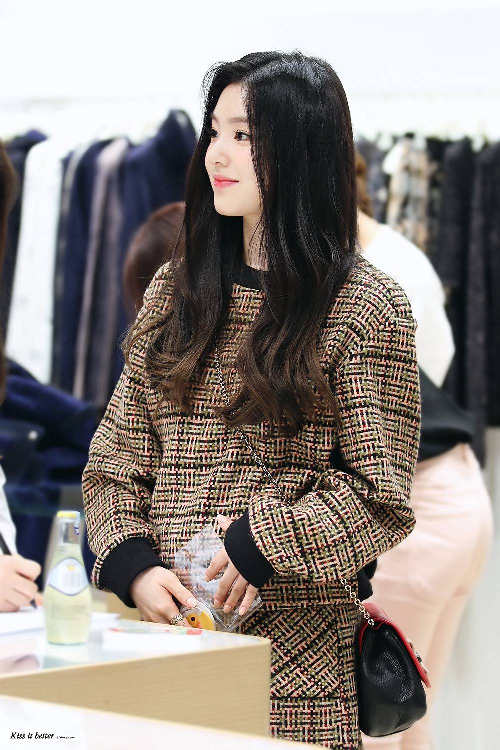 아이린의 옆태.jpgif | 인스티즈