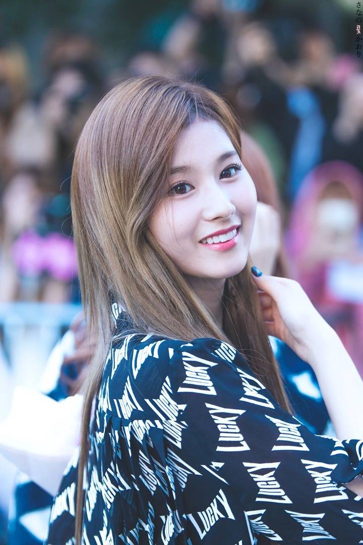 [twice] 출근길에 원피스입은 사나.jpg | 인스티즈